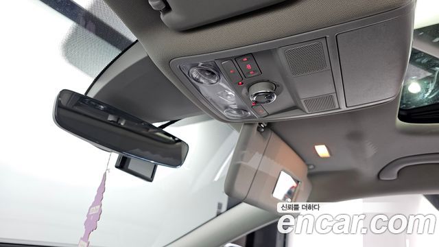 Volkswagen Passat 2018 — photo 17