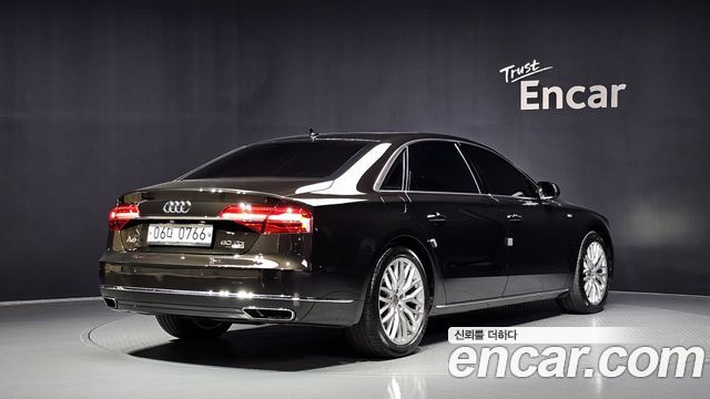 Audi A8 2015 — photo 2