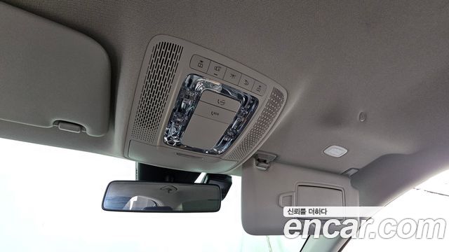 Mercedes-Benz A-Class 2020 — photo 19