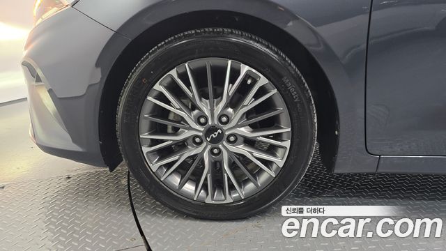 Kia K3 2022 — photo 5