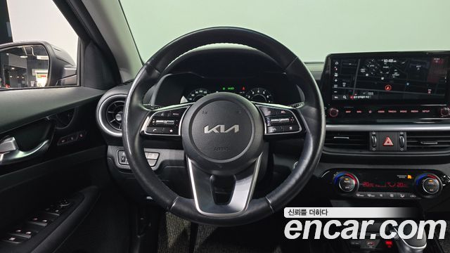 Kia K3 2022 — photo 18