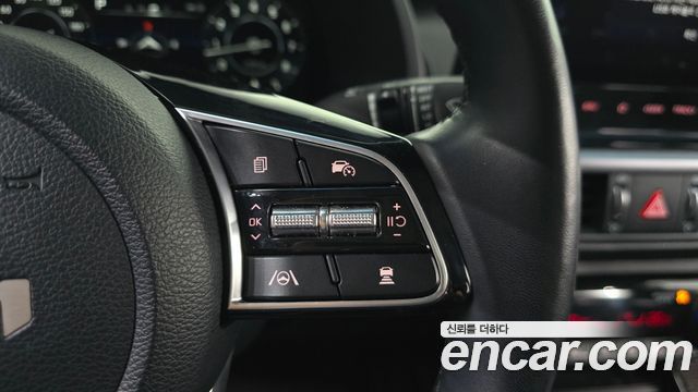 Kia K3 2022 — photo 23
