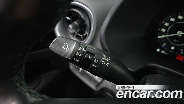 Kia K3 2022 — photo 29