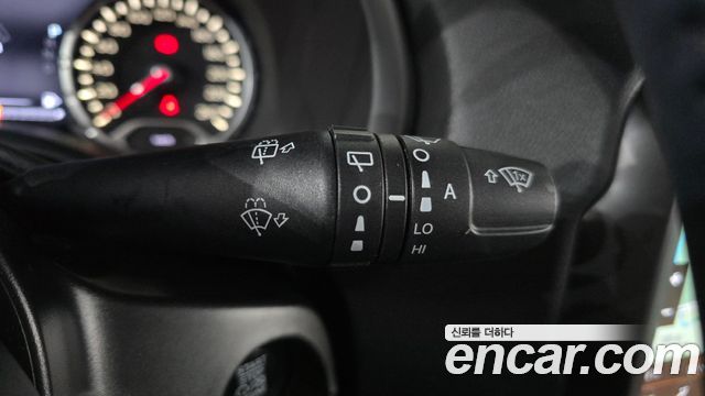 Jeep Renegade 2019 — photo 28