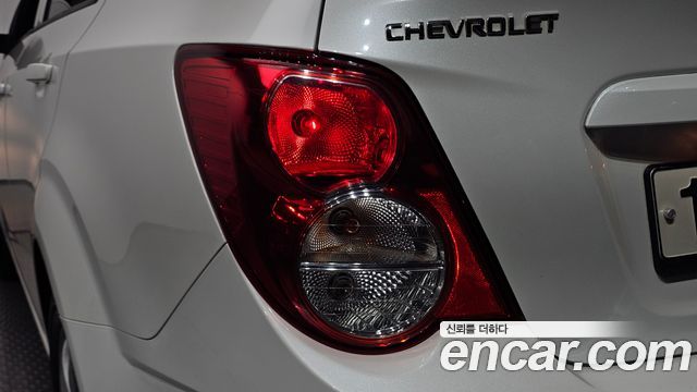 Chevrolet Korea Aveo 2014 — photo 9