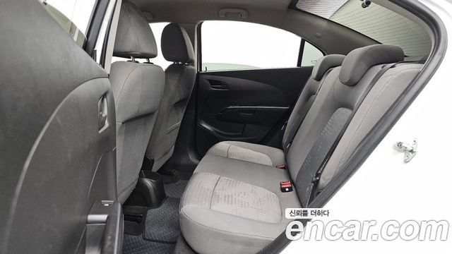 Chevrolet Korea Aveo 2014 — photo 16