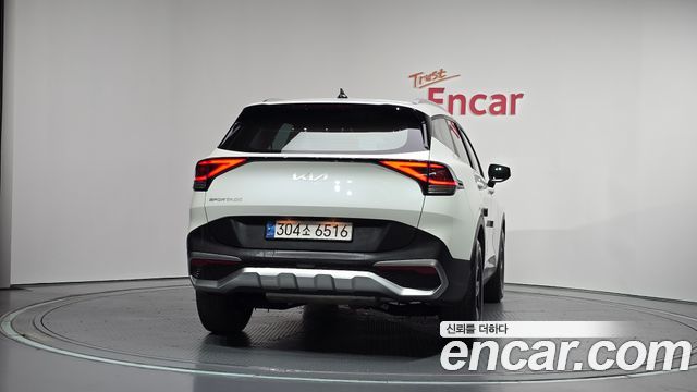 Kia Sportage 2022 — photo 4