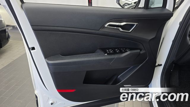 Kia Sportage 2022 — photo 14