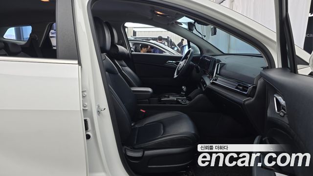 Kia Sportage 2022 — photo 16