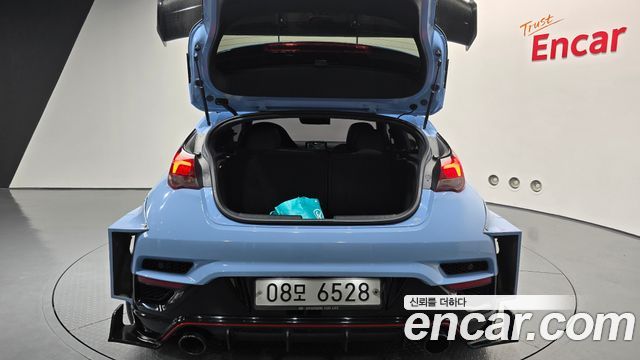 Hyundai Veloster 2019 — photo 23