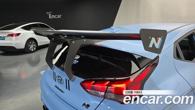 Hyundai Veloster 2019 — photo 30