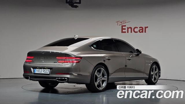 Genesis G80 2021 — photo 2