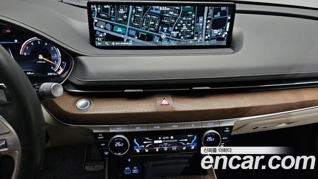 Genesis G80 2021 — photo 20