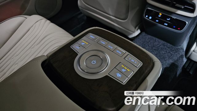 Genesis G80 2021 — photo 25