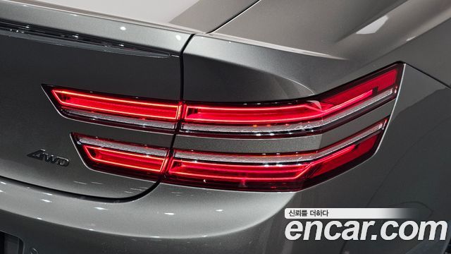 Genesis G80 2021 — photo 9