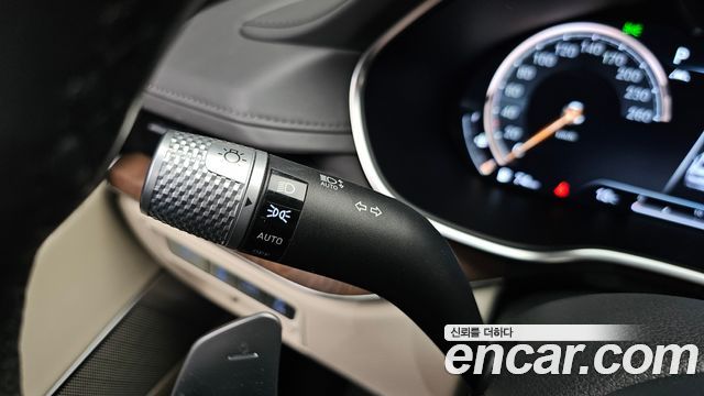 Genesis G80 2021 — photo 42