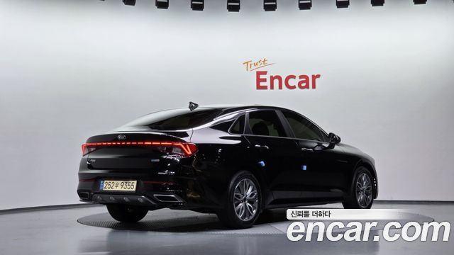 Kia K5 2021 — photo 2