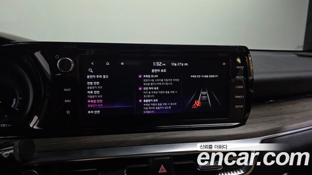 Kia K5 2021 — photo 16