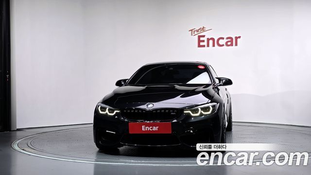 BMW M4 2018 — photo 3
