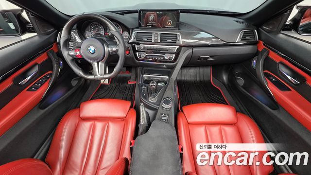 BMW M4 2018 — photo 10