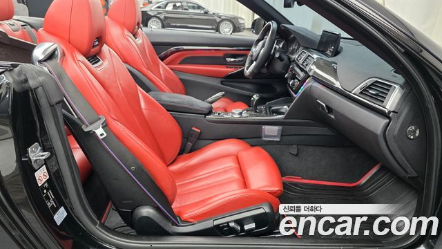 BMW M4 2018 — photo 16