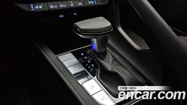 Hyundai AVANTE 2024 — photo 12