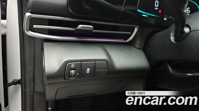 Hyundai AVANTE 2024 — photo 25