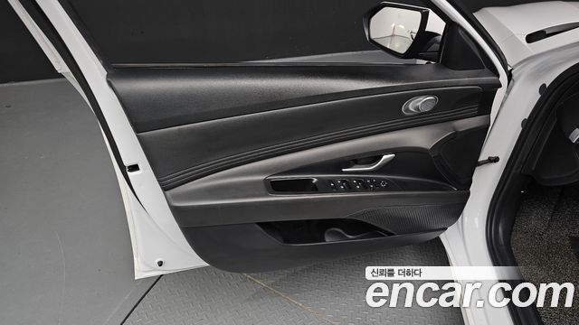 Hyundai AVANTE 2024 — photo 14