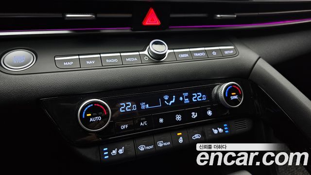 Hyundai AVANTE 2024 — photo 31