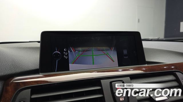 BMW 3-Series 2012 — photo 15