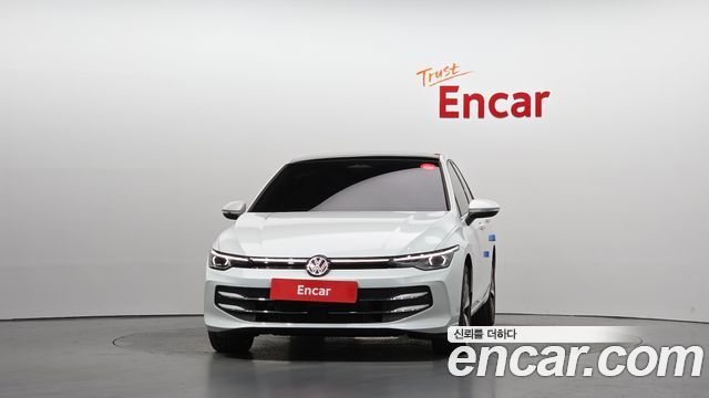 Volkswagen Golf 2026 — photo 3