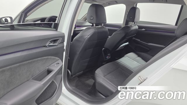 Volkswagen Golf 2026 — photo 18