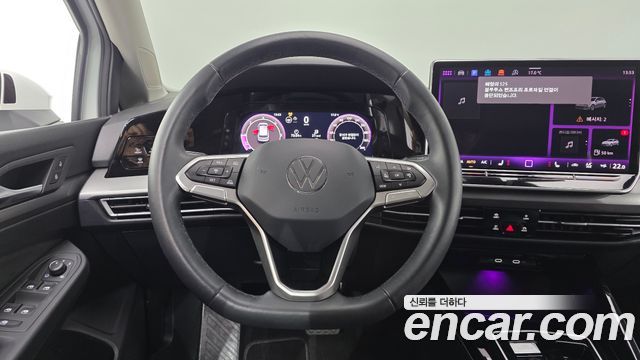 Volkswagen Golf 2026 — photo 20