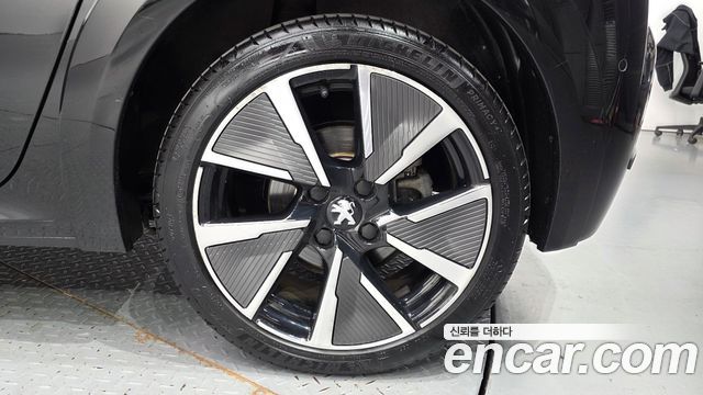 Peugeot 208 2022 — photo 7