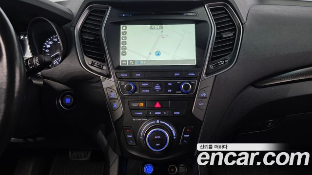 Hyundai Santafe 2018 — photo 20