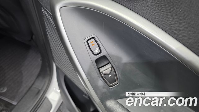 Hyundai Santafe 2018 — photo 25