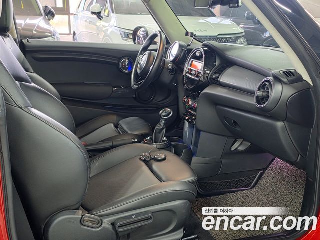 Mini Cooper 2015 — photo 8