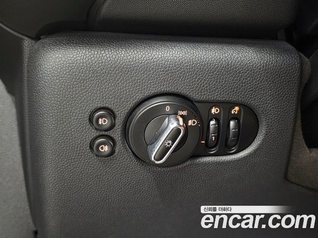 Mini Cooper 2015 — photo 15