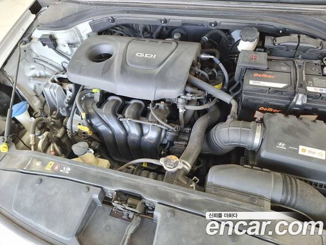 Hyundai AVANTE 2016 — photo 6