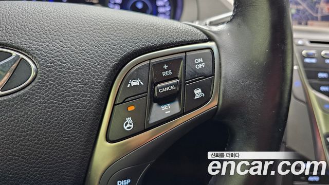 Hyundai Grandeur 2013 — photo 27