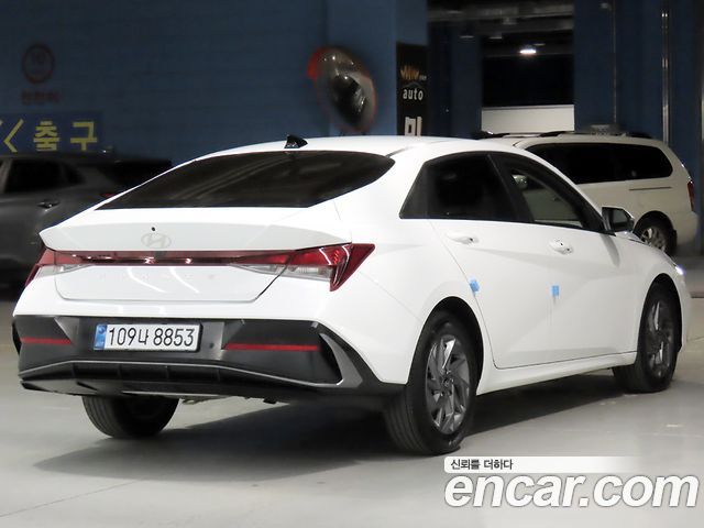 Hyundai AVANTE 2024 — photo 2