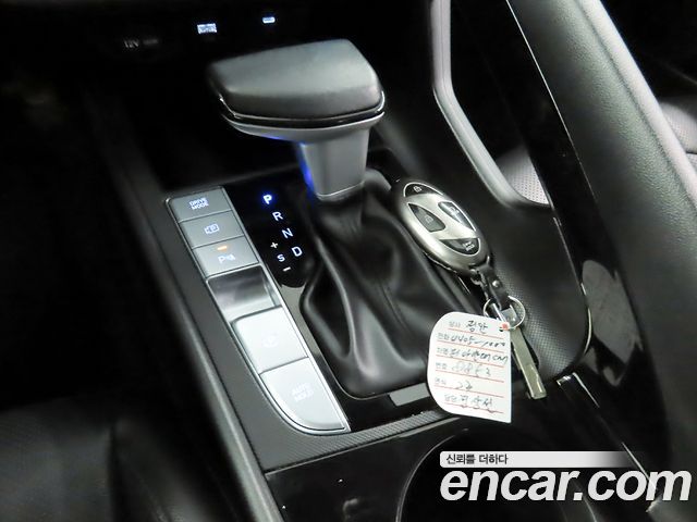 Hyundai AVANTE 2024 — photo 9