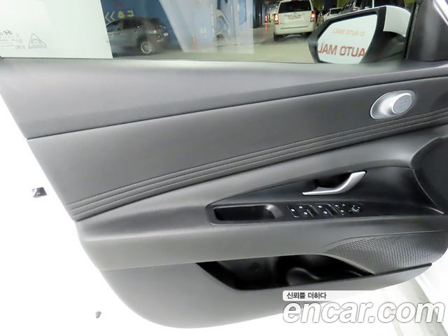 Hyundai AVANTE 2024 — photo 16