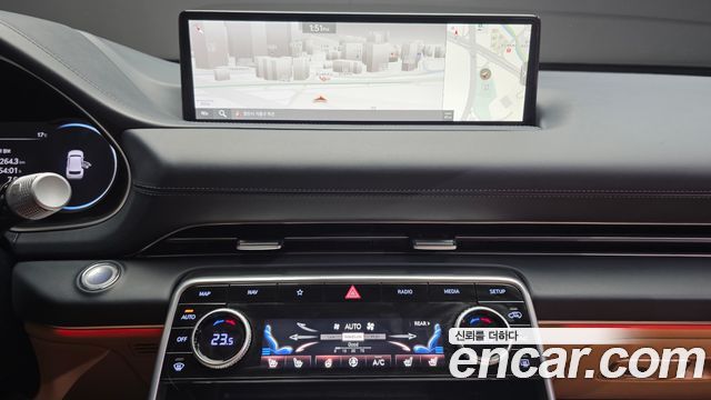 Genesis GV80 2023 — photo 19