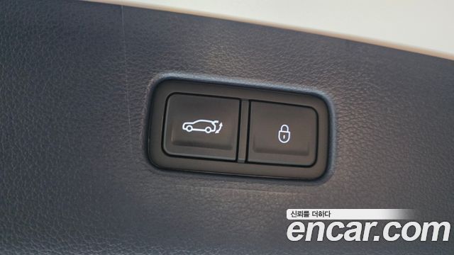 Genesis GV80 2023 — photo 22