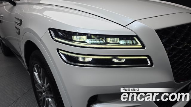 Genesis GV80 2023 — photo 8