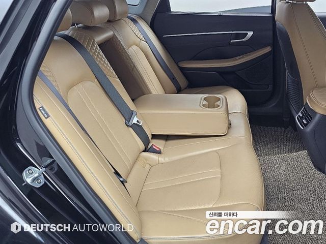 Hyundai Sonata 2020 — photo 12