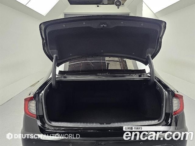 Hyundai Sonata 2020 — photo 19