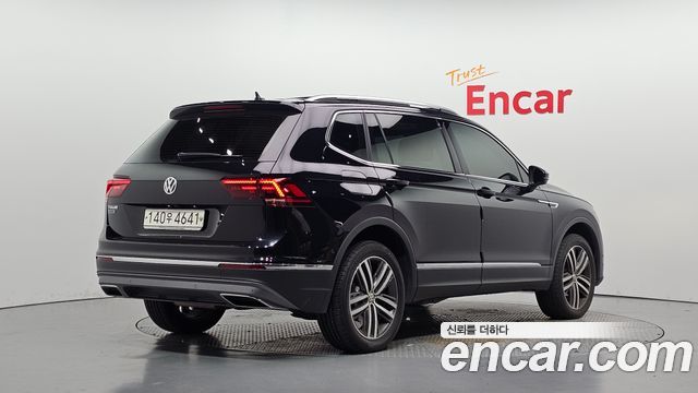Volkswagen Tiguan 2020 — photo 2
