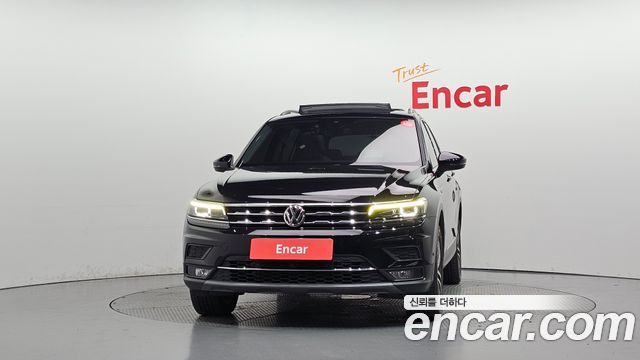Volkswagen Tiguan 2020 — photo 3